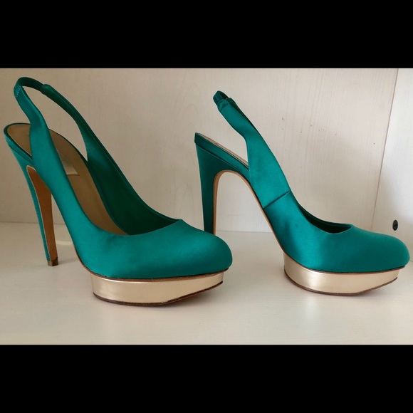 BCBG Fondly Island Platform Satin Sea Green Pump - Picture 4 of 8